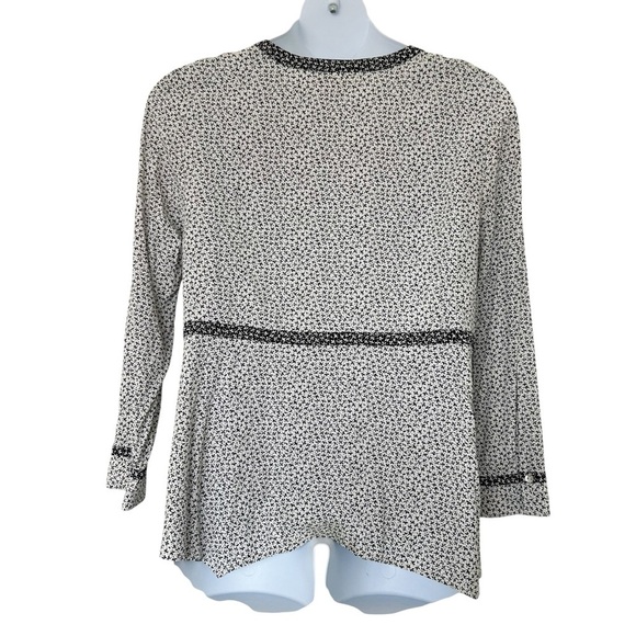 J. Jill Cream Tossed Florette Dipped-Hem Shirt ditsy floral size XL tunic button - Picture 3 of 9